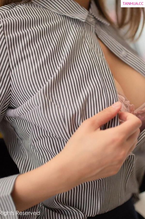陆萱萱  [XIUREN]高清写真图 2019.10.24 陆萱萱第21张图片